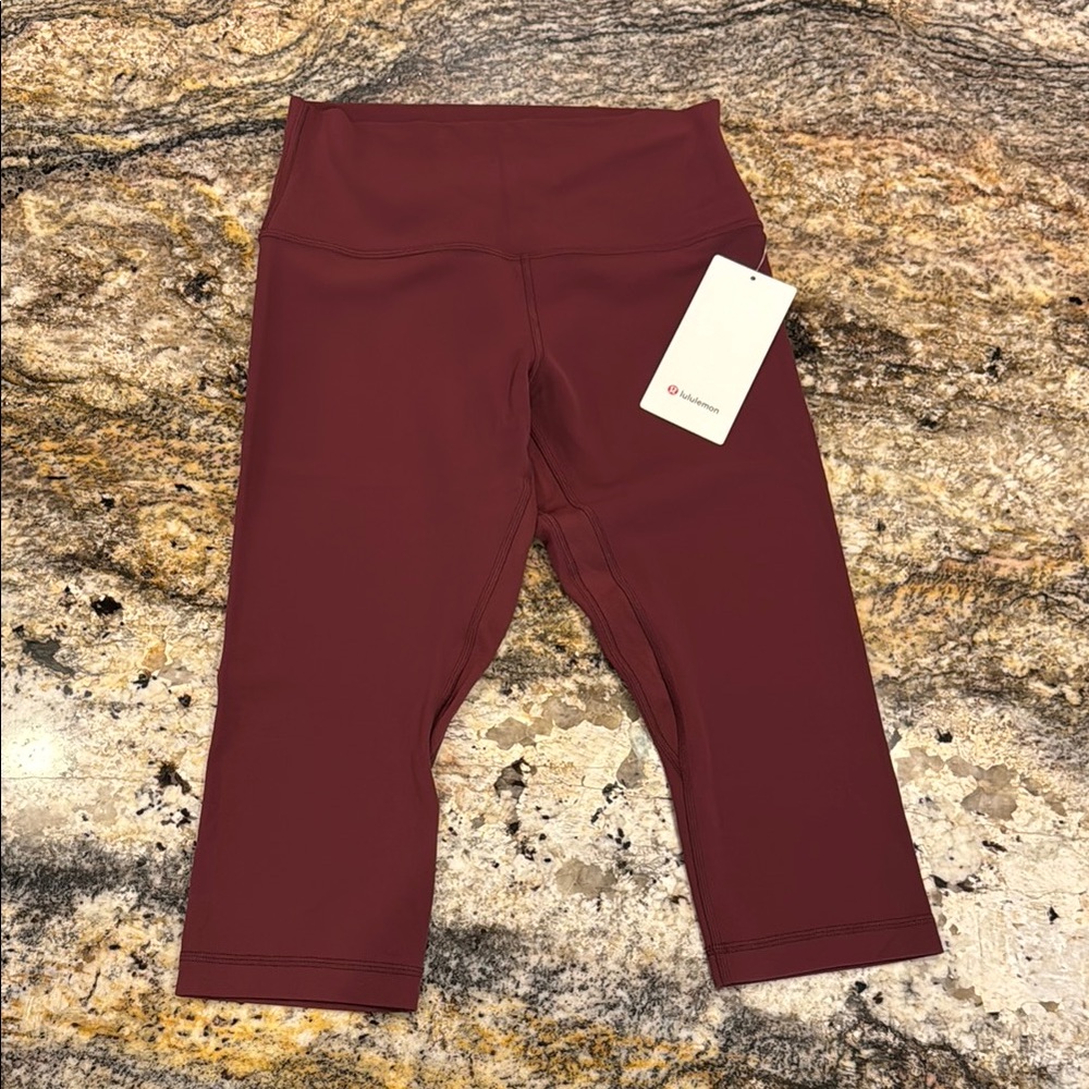 lululemon athletica Align HR Crop 17”
